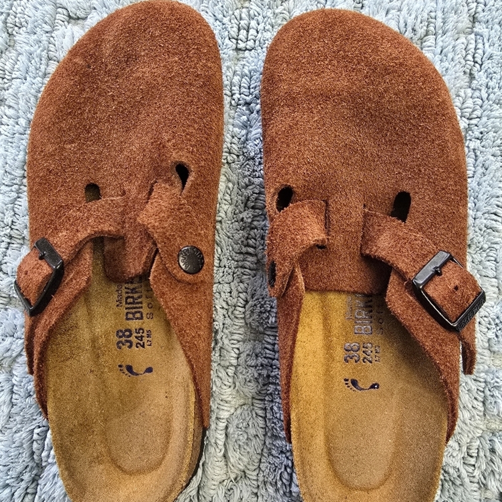 Birkenstock Kids Brown Suede Clogs